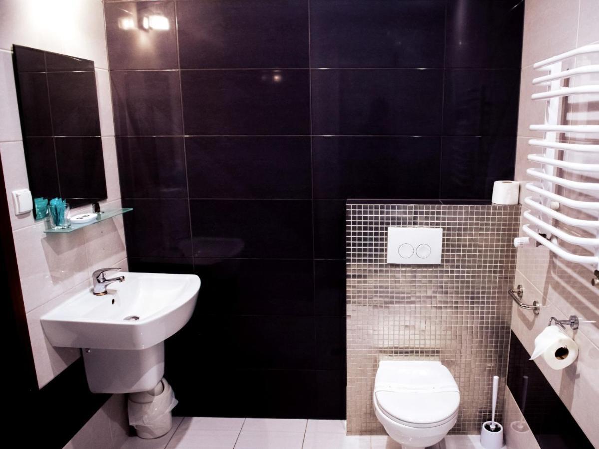 Hotel Feniks Gniezno Dış mekan fotoğraf